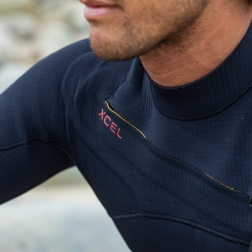  Xcel 5/4mm Infiniti Wetsuit